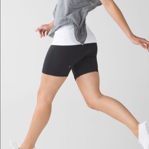 Lululemon Sculpt Short